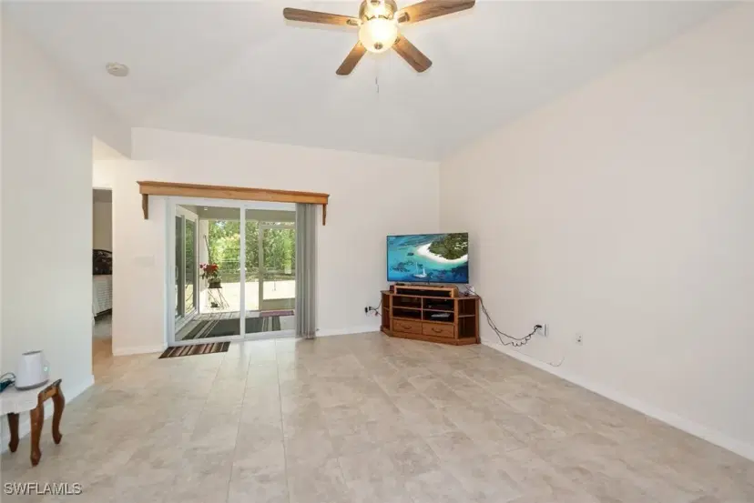 Picture of 2011 Granada Rd, Labelle FL 33935