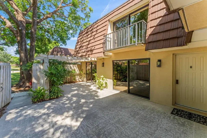 Picture of 1204 12Th Lane, Palm Beach Gardens FL 33418