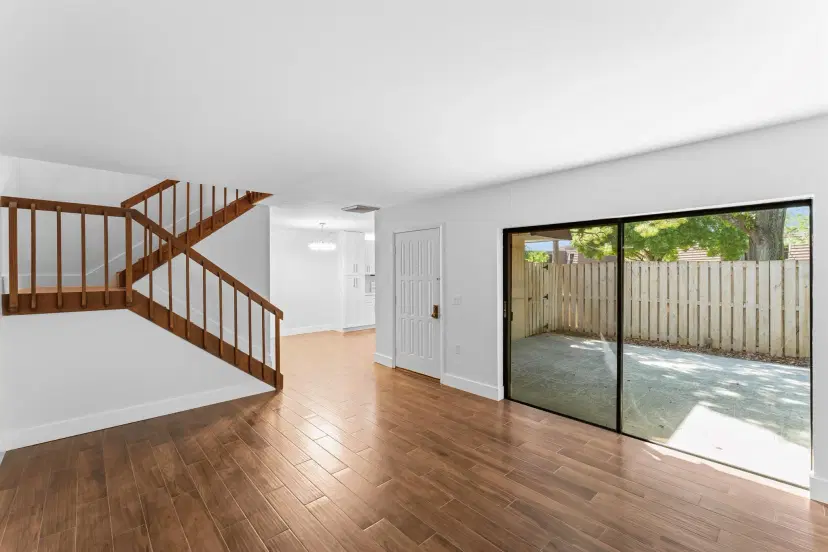Picture of 1204 12Th Lane, Palm Beach Gardens FL 33418