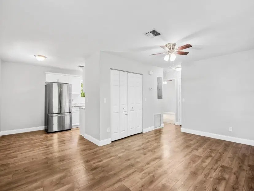 Picture of 1325 17Th Ct, Vero Beach FL 32962