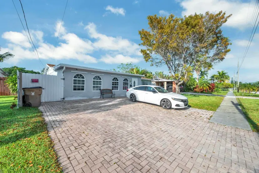 Picture of 471 NW 39Th Street, Deerfield Beach FL 33064