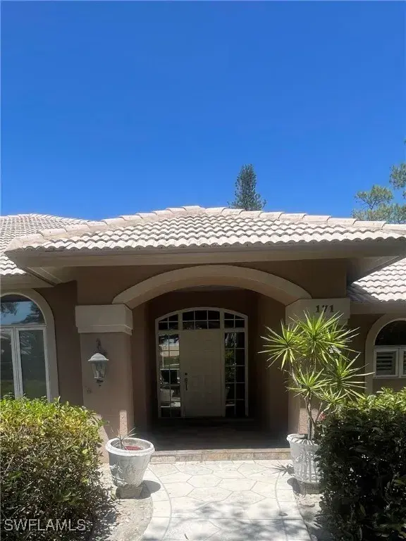 Picture of 171 Muirfield Cir, Naples FL 34113