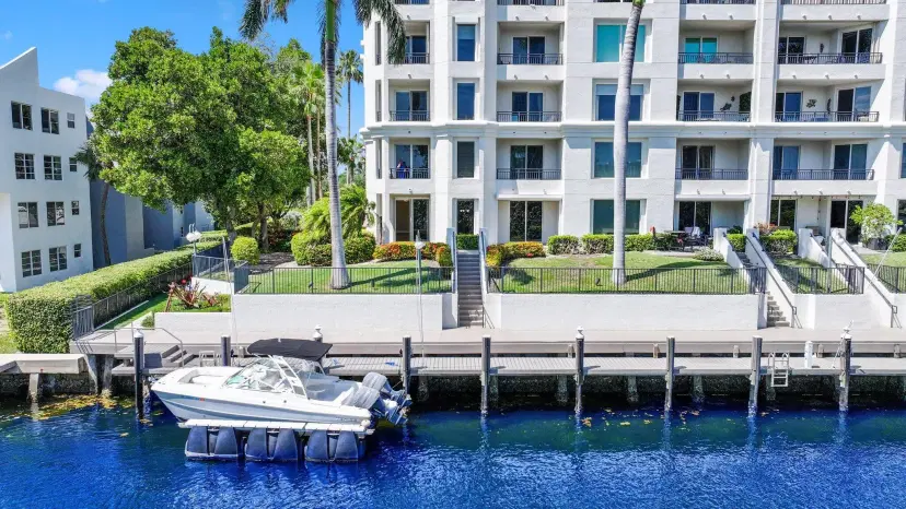 Picture of 2880 NE 14Th Street Causeway 113, Pompano Beach FL 33062