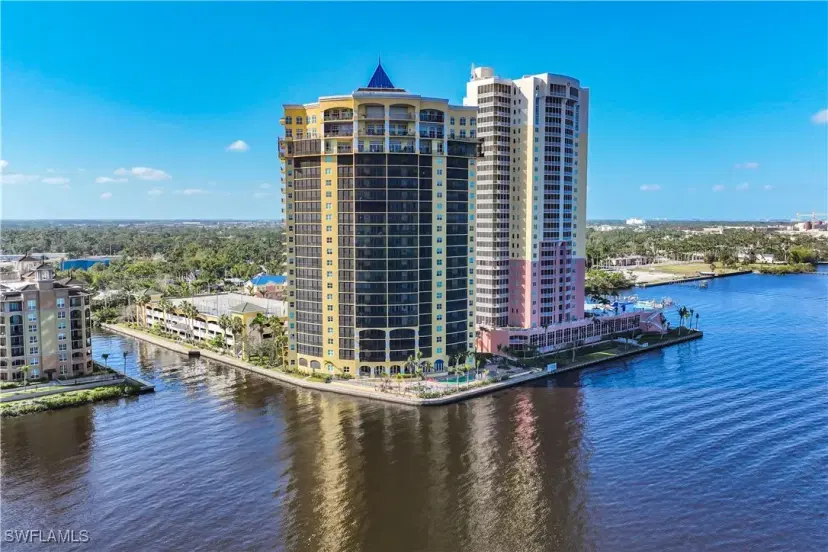 Picture of 2797 1St St 2003, Fort Myers FL 33916