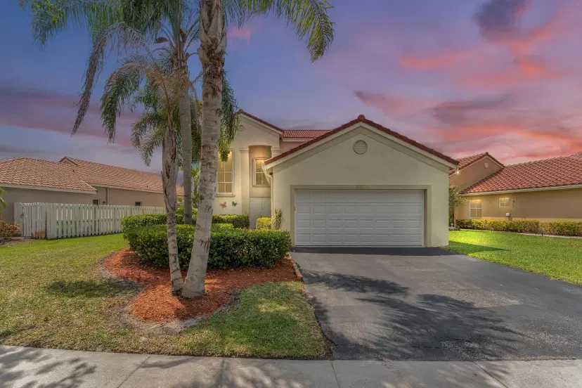 Picture of 697 Sand Creek Cir, Weston FL 33327