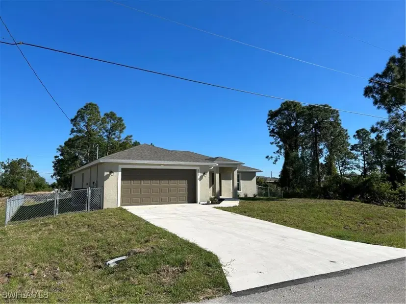 Picture of 2809 Nadine Ln, Lehigh Acres FL 33971