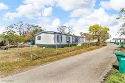 Picture of 1160 Rewis Dr, Chokoloskee, FL 34138