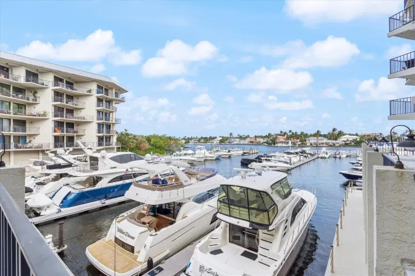 Picture of 1035 S Federal Highway 215, Delray Beach FL 33483