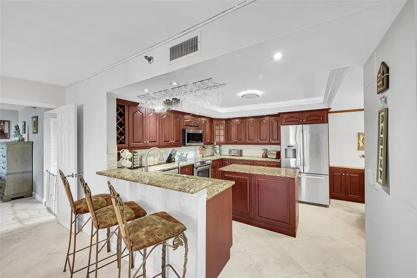 Picture of 2900 NE 14Th Street Cswy 304, Pompano Beach FL 33062