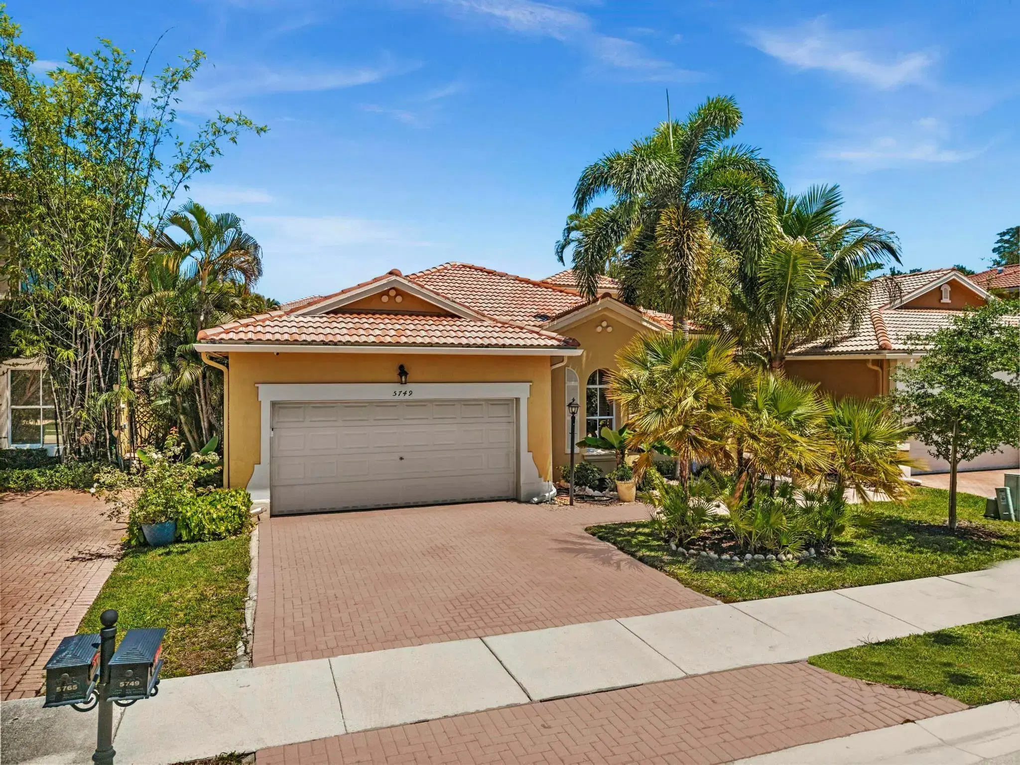 Picture of 5749 NW 121St Terrace, Coral Springs, FL 33076