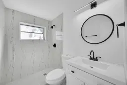 Picture of 6702 NW 70Th Ct, Tamarac, FL 33321