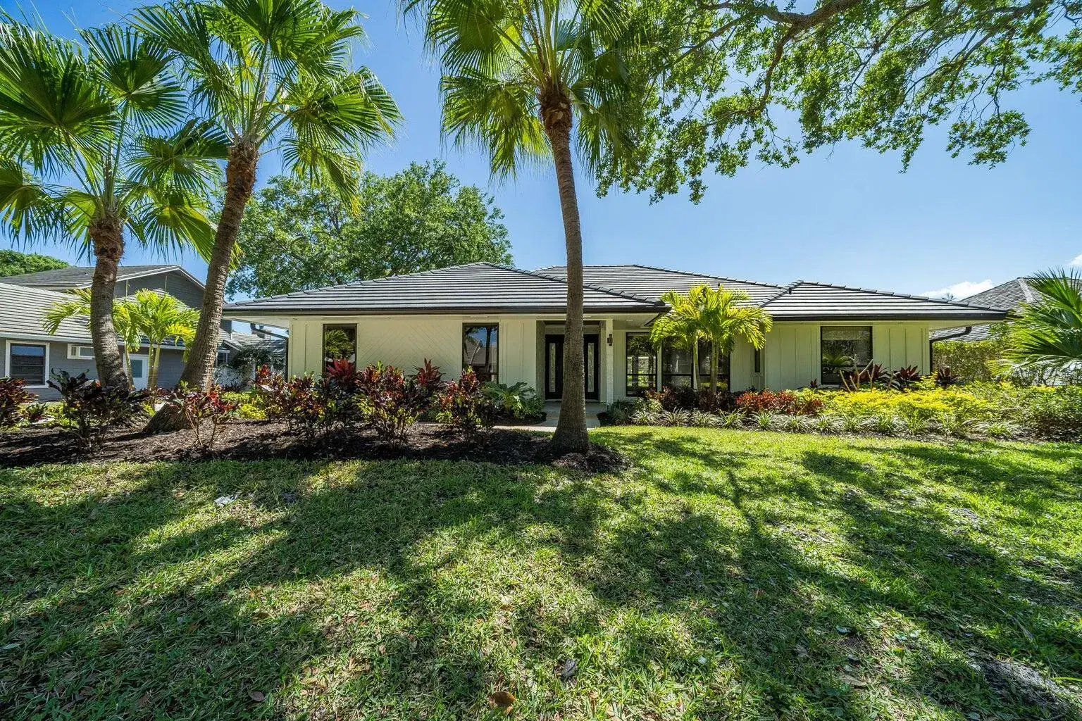 Picture of 18721 SE River Ridge Road, Jupiter, FL 33469