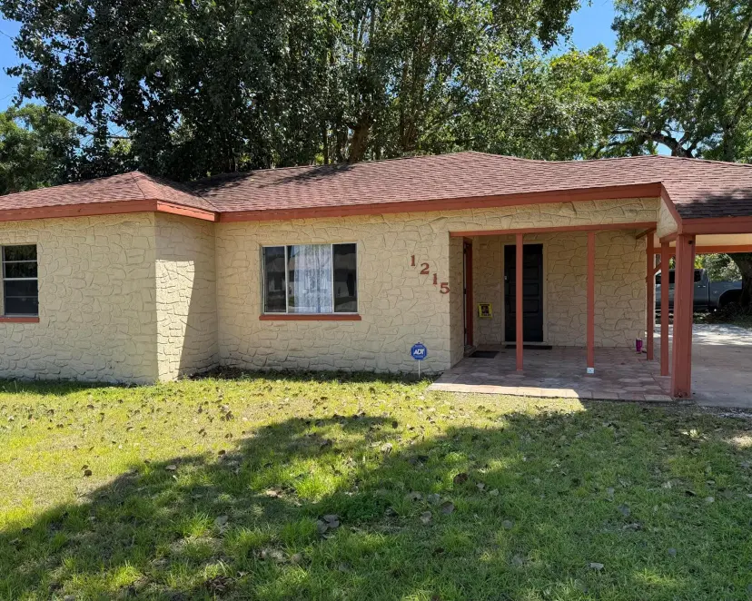 Picture of 1215 Georgia Avenue, Fort Pierce FL 34950