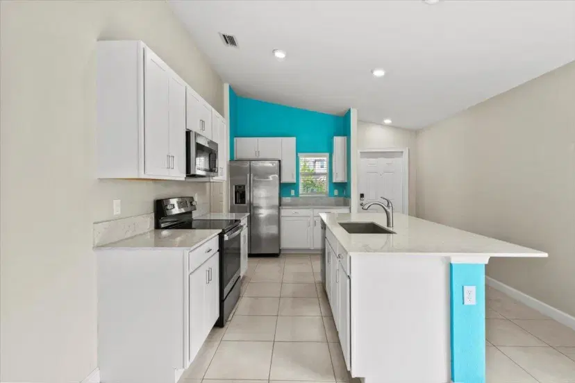 Picture of 906 Bent Creek Drive, Fort Pierce, FL 34947