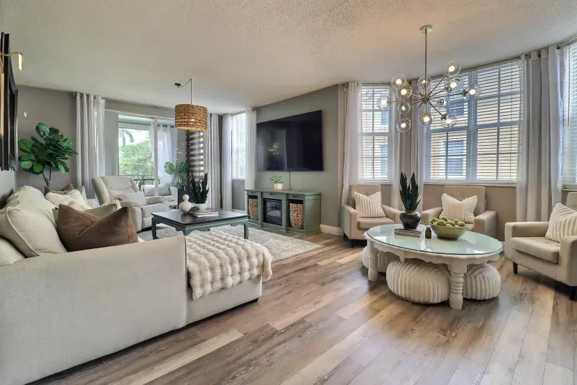 Picture of 11780 Saint Andrews Place 208, Wellington FL 33414