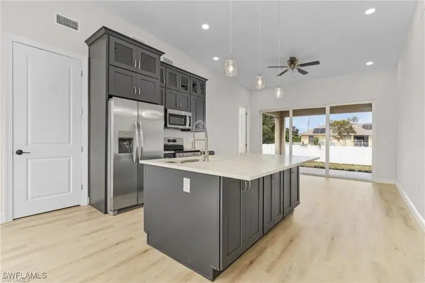 Picture of 3013 4Th St Sw, Lehigh Acres FL 33976