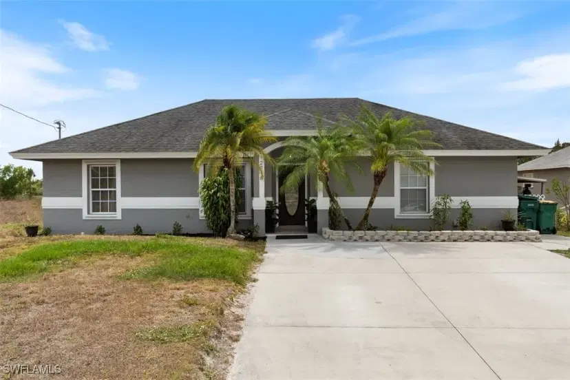 Picture of 2748 45Th Ave Ne, Naples FL 34120