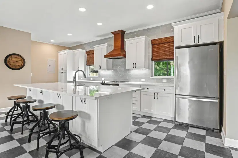 Picture of 510 Saunders Street, Sebastian FL 32958