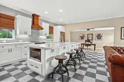 Picture of 510 Saunders Street, Sebastian, FL 32958