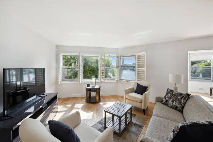 Picture of 818 SE 4Th St 201, Fort Lauderdale FL 33301