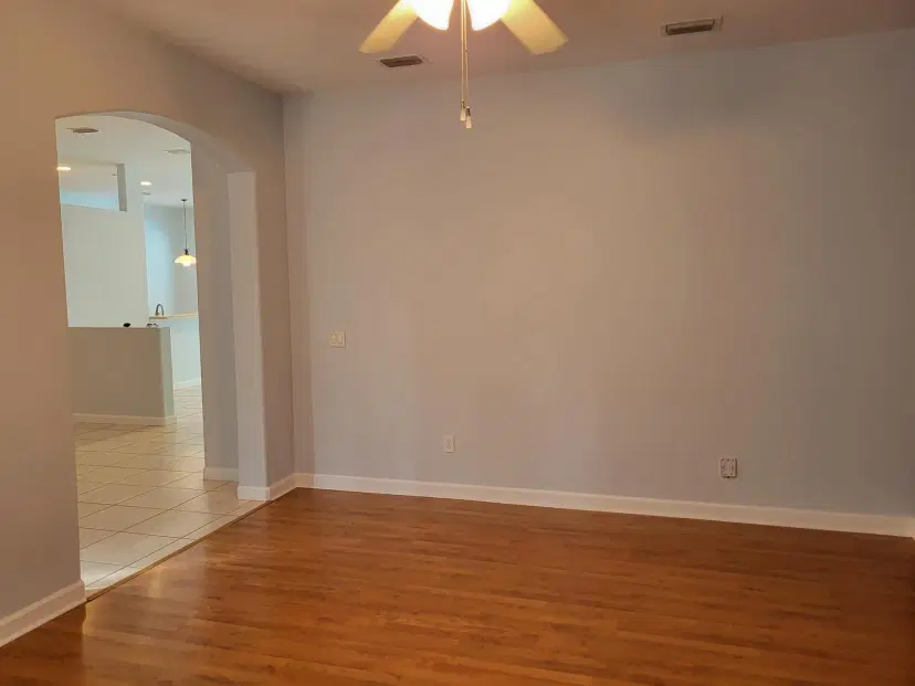 Picture of 5105 E 1St Square Sw, Vero Beach FL 32968