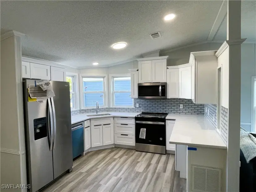 Picture of 3158 Bunny Run Dr, North Fort Myers FL 33917