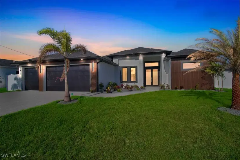 Picture of 1040 NE 11Th Ave, Cape Coral FL 33909
