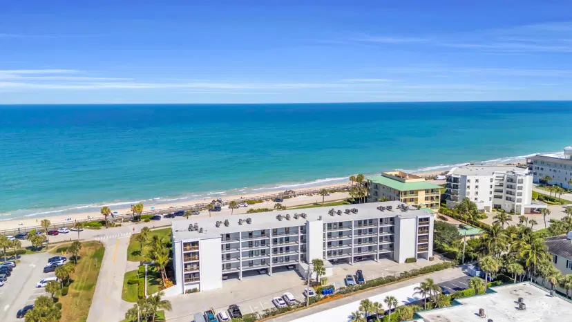 Picture of 4141 Ocean Drive 502, Vero Beach FL 32963