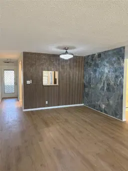 Picture of 3203 Portofino Pt J1, Coconut Creek, FL 33066