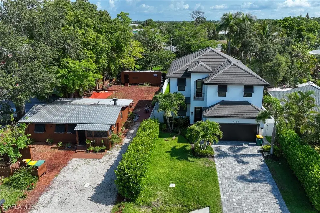 Picture of 3333 Hibiscus Ave, Naples, FL 34104