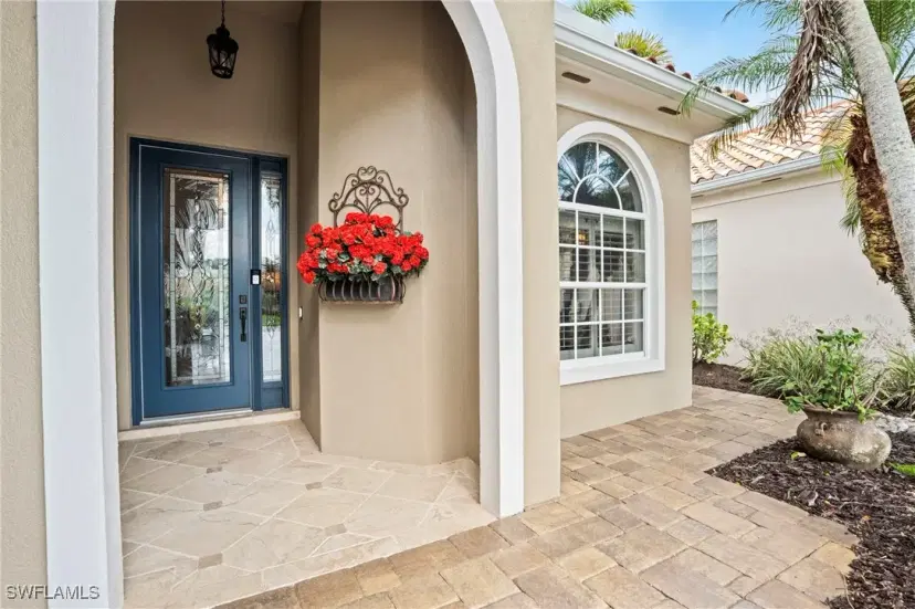 Picture of 4401 Novato Ct, Naples FL 34109