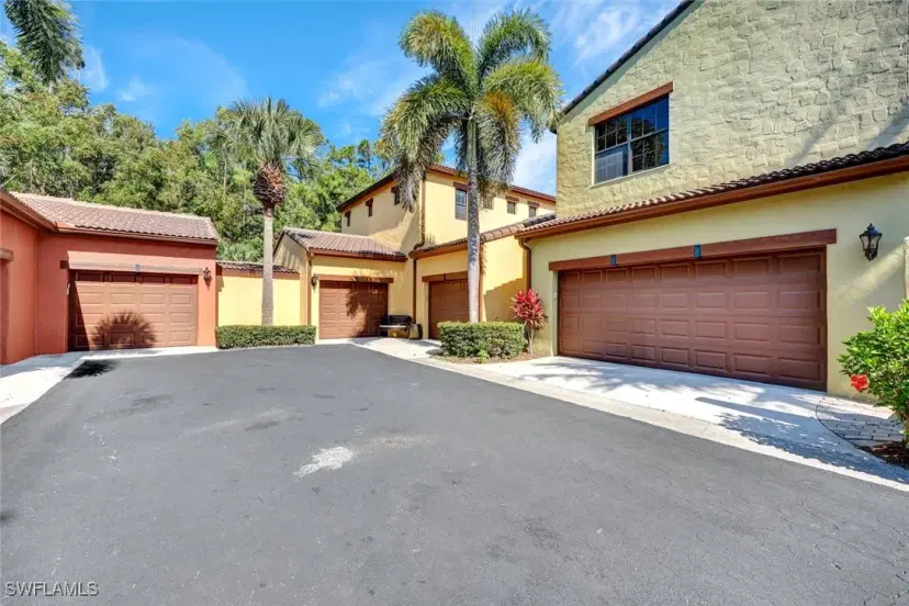 Picture of 9145 Chula Vista ST 13004, Naples FL 34113