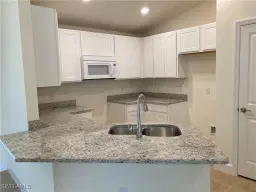 Picture of 712 Oakridge Ave S, Lehigh Acres, FL 33974