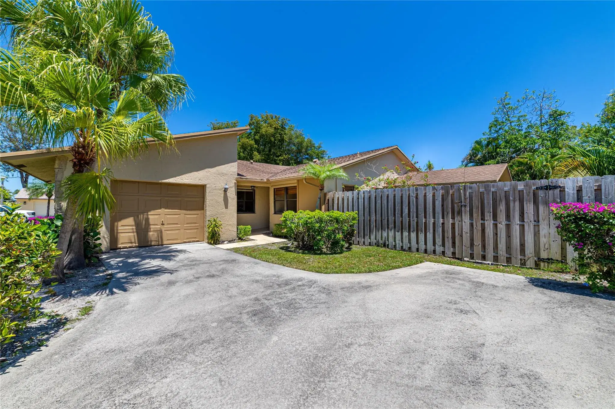 Picture of 801 NW 25Th Ave 801, Delray Beach, FL 33445