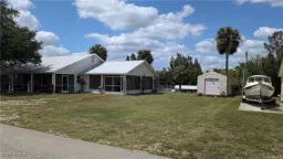 Picture of 1159 Lock Ln, Moore Haven, FL 33471