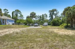 Picture of 337 Columbus Blvd S, Lehigh Acres, FL 33974