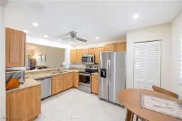 Picture of 733 Landover Ct 203, Naples, FL 34104