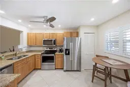 Picture of 733 Landover Ct 203, Naples, FL 34104