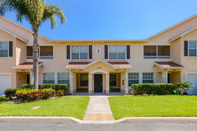 Picture of 2318 57Th Circle 2318, Vero Beach FL 32966