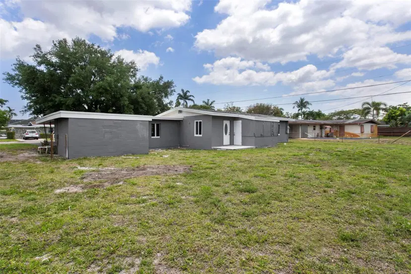 Picture of 2709 NE 1St Ave, Wilton Manors FL 33334
