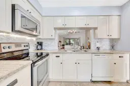 Picture of 4336 Palm Forest Dr S, Delray Beach, FL 33445