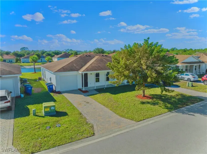 Picture of 18281 Gibraltar Ln, Lehigh Acres FL 33936