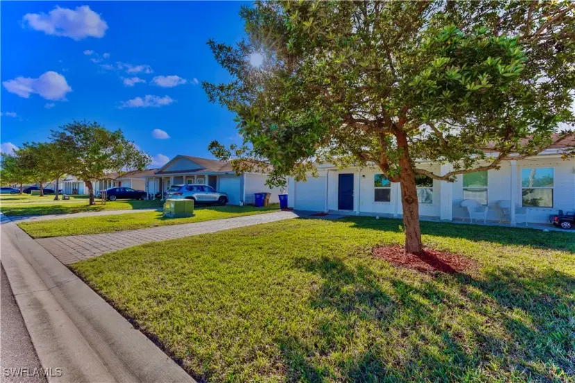Picture of 18281 Gibraltar Ln, Lehigh Acres FL 33936