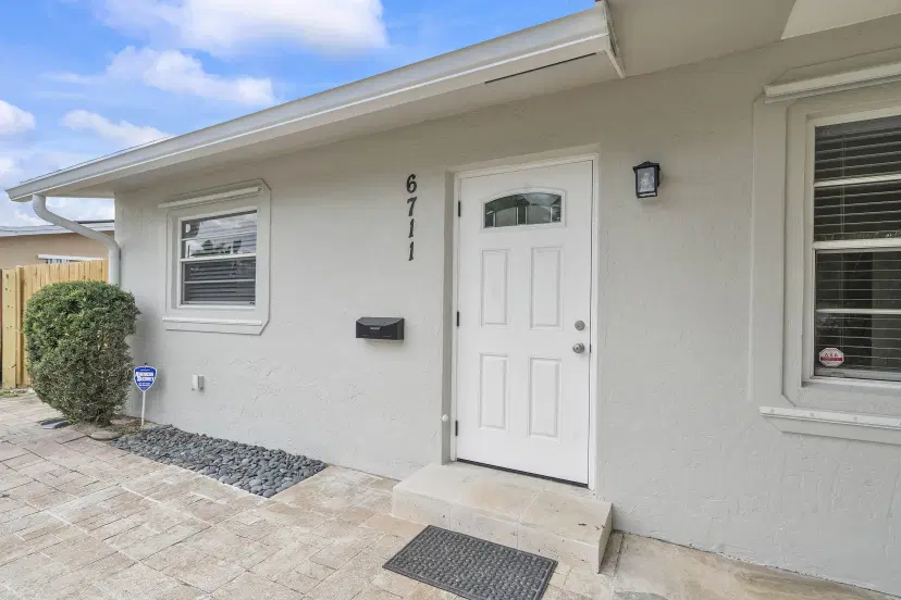 Picture of 6711 Franklin Street, Hollywood FL 33024