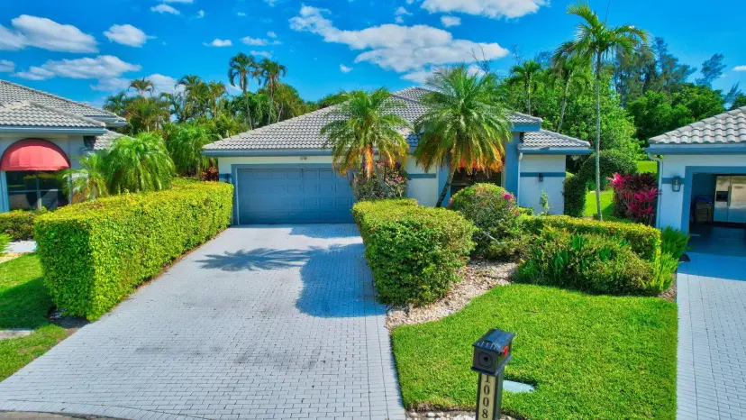 Picture of 10082 Spyglass Way, Boca Raton FL 33498