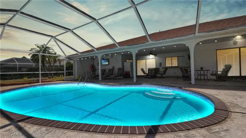 Picture of 511 Broadway Ave, Lehigh Acres FL 33972