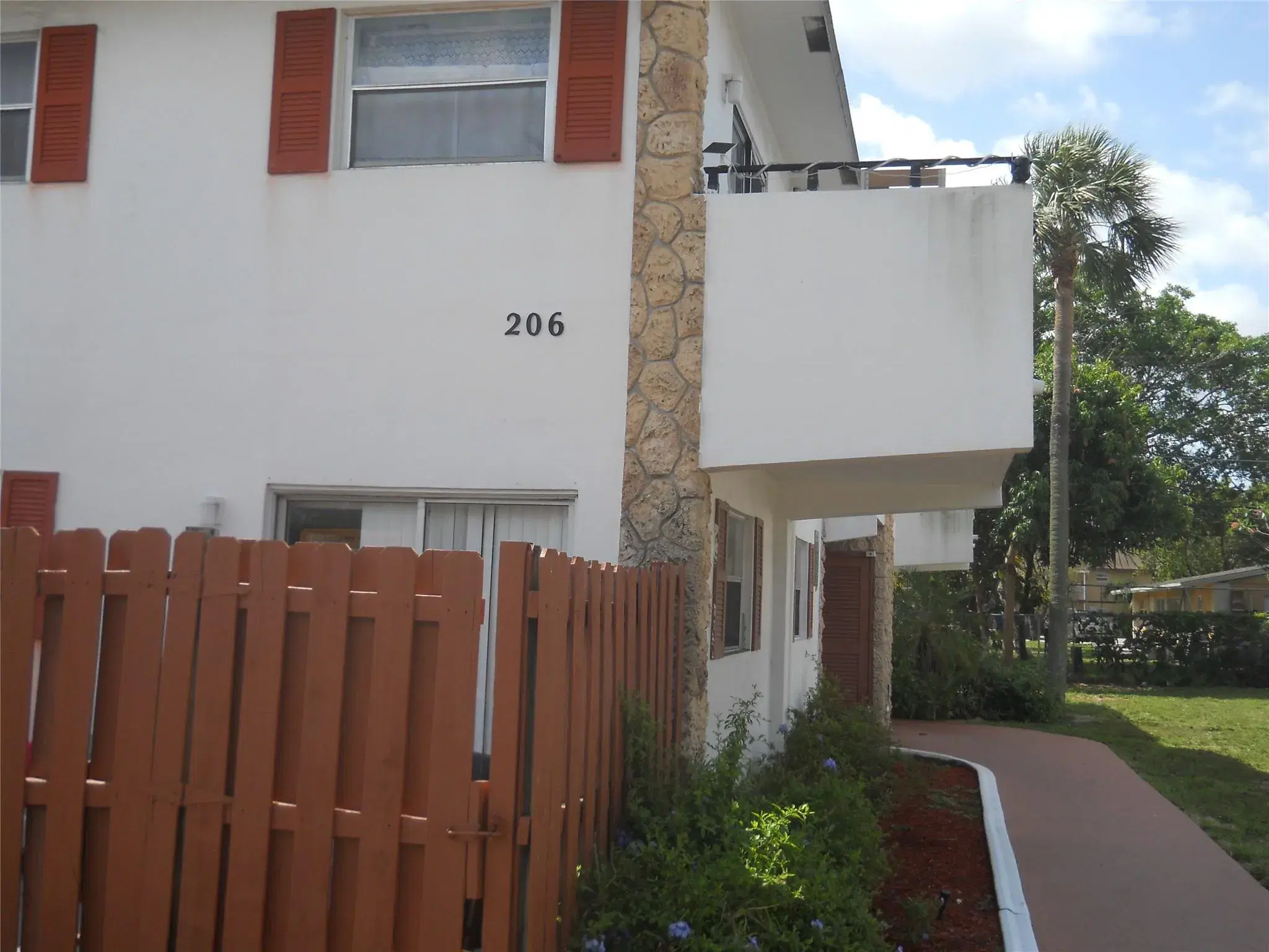 Picture of 206 Sw 1 2, Pompano Beach, FL 33060
