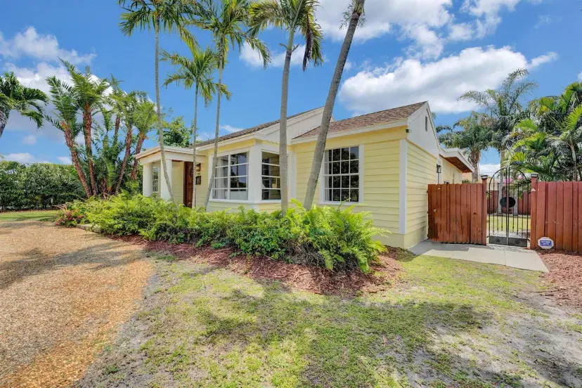 Picture of 946 Paseo Morella, West Palm Beach FL 33405