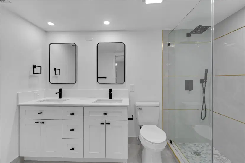 Picture of 2001 Granada Dr L1, Coconut Creek FL 33066