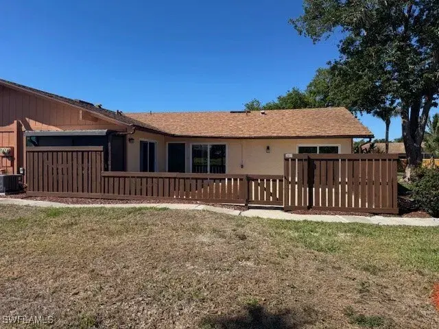 Picture of 17305 Timber Oak Ln, Fort Myers FL 33908